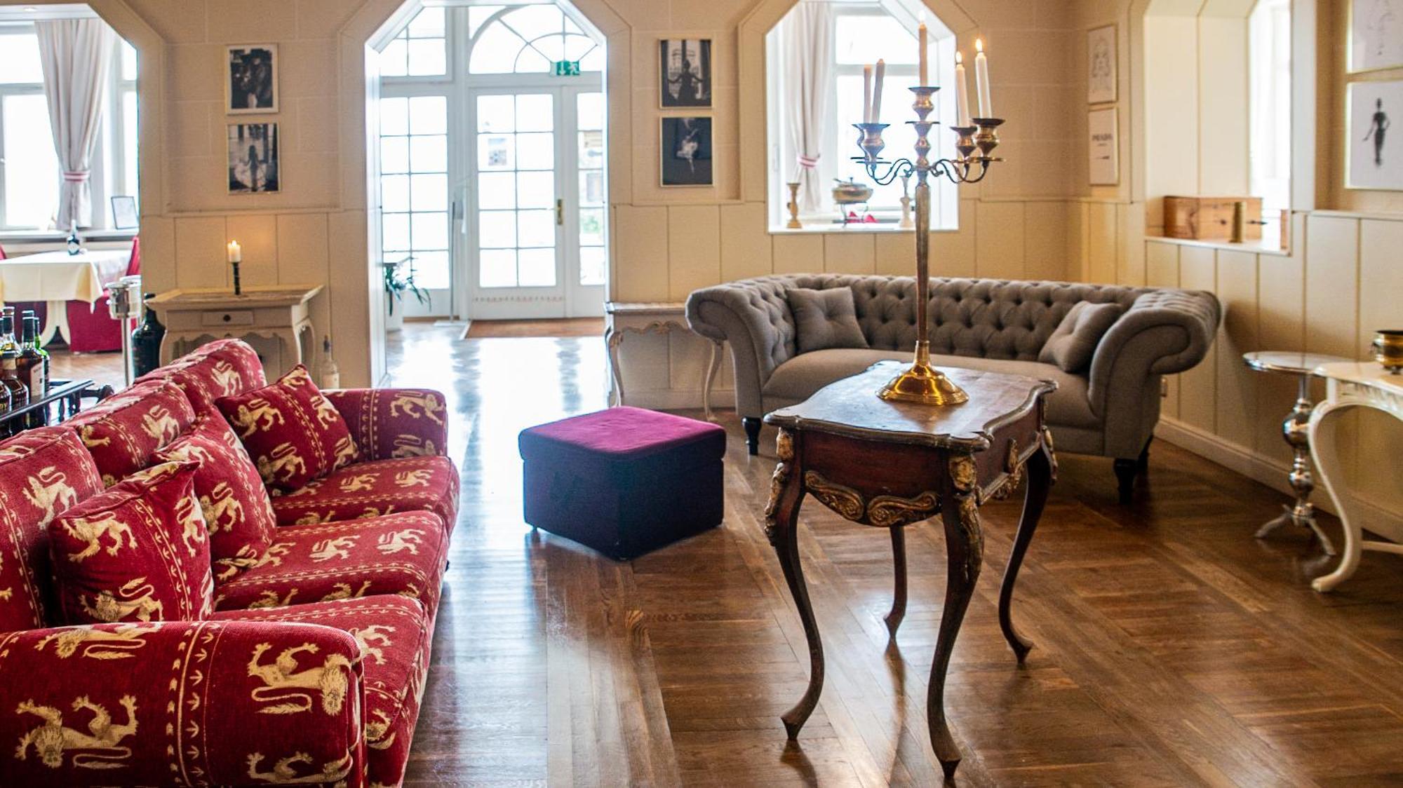 Meeressterne Schlossappartements Heringsdorf Bagian luar foto
